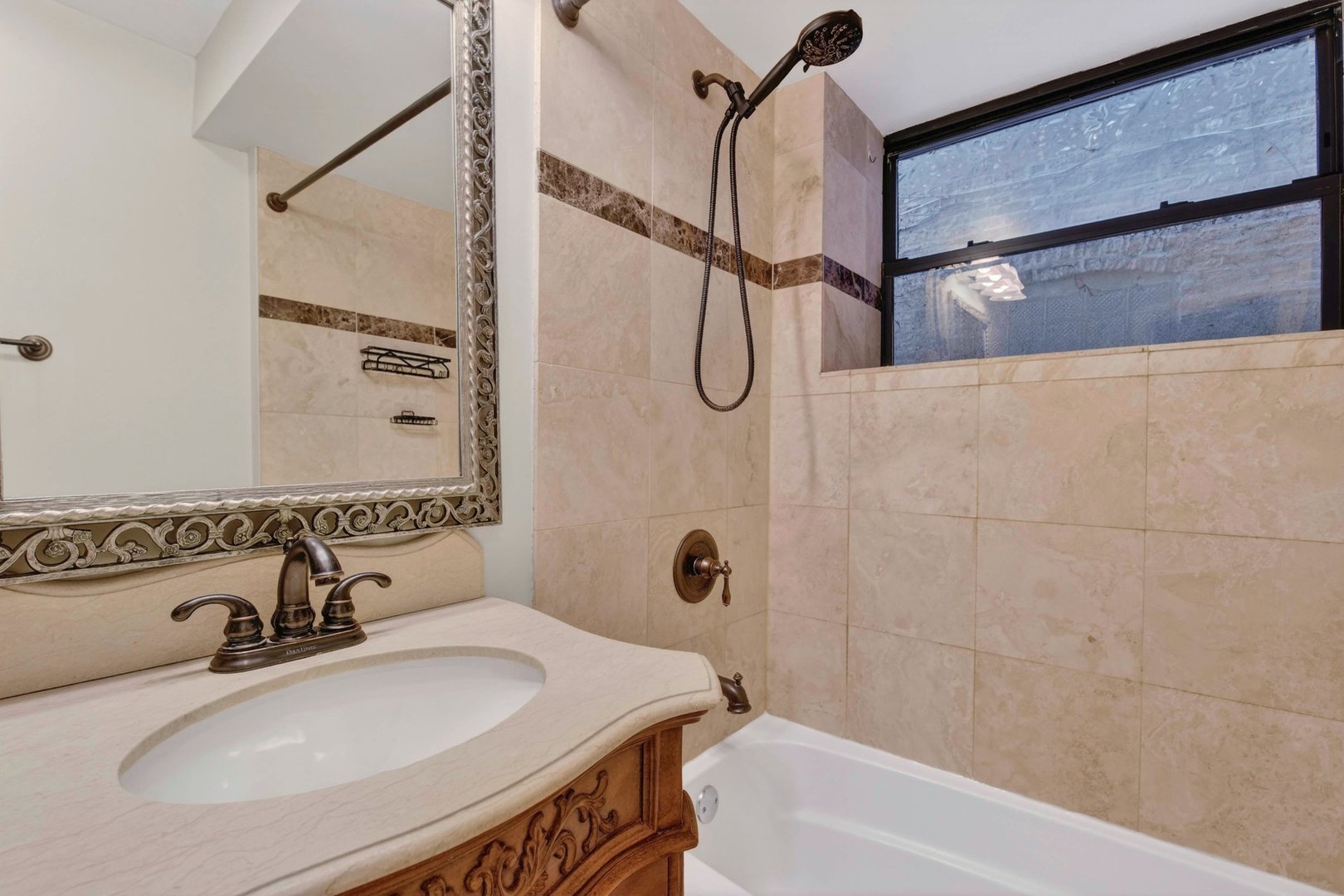 5207 South Indiana Avenue Chicago IL 60615