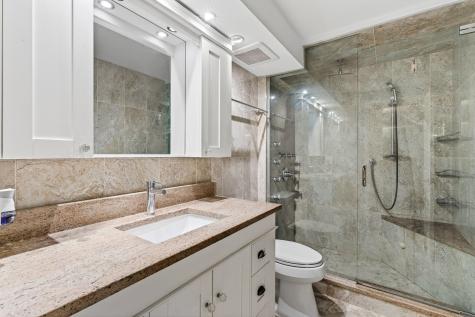 4730 North Kenneth Avenue Chicago IL 60630