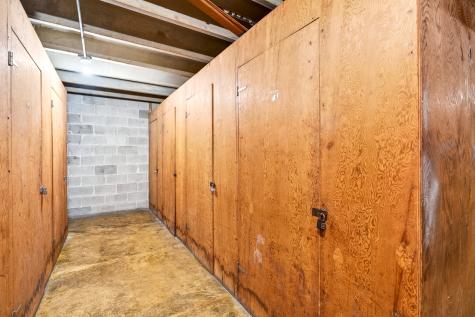 4730 North Kenneth Avenue Chicago IL 60630