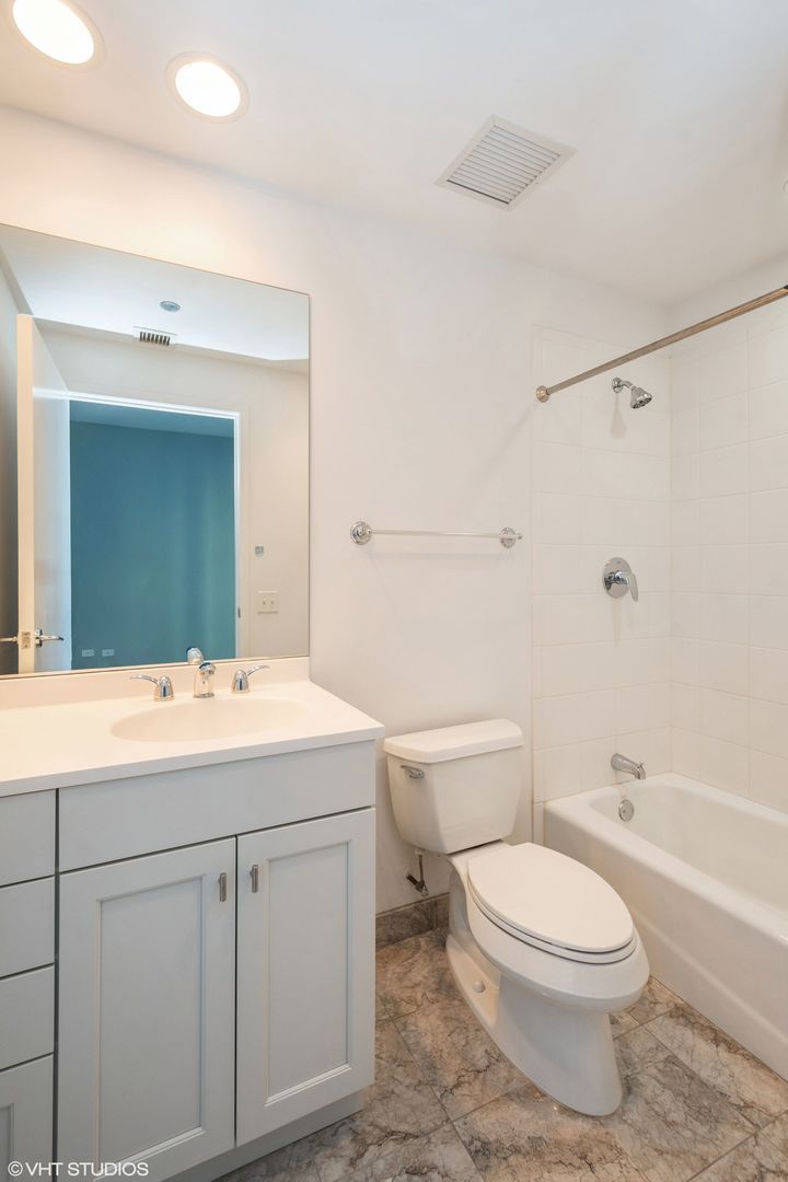 600 North Lake Shore Drive Chicago IL 60611