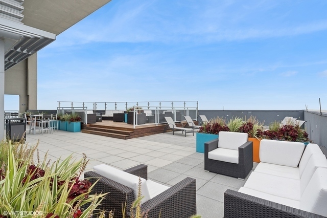600 North Lake Shore Drive Chicago IL 60611