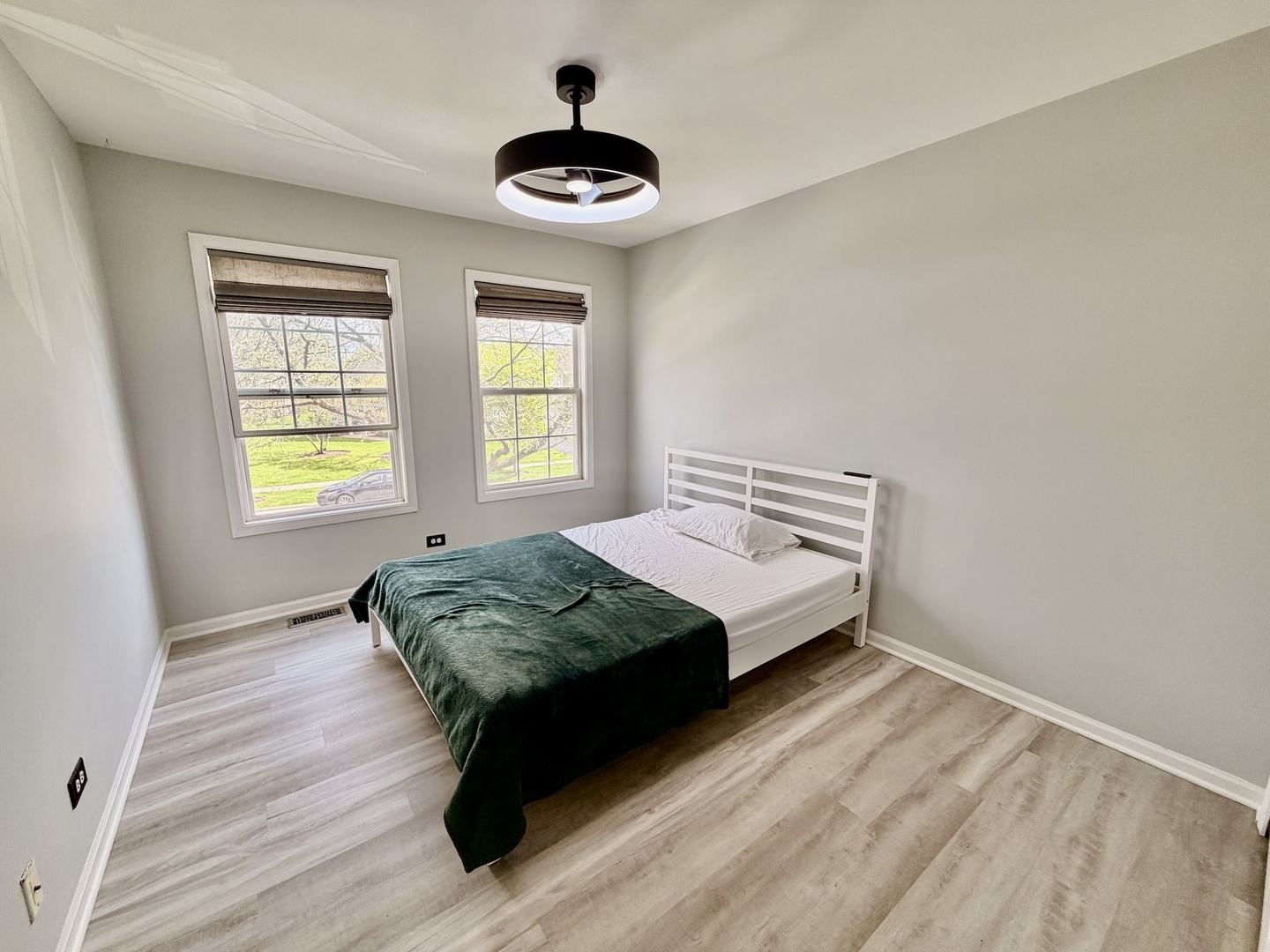 1535 Chatfield Court Roselle IL 60172
