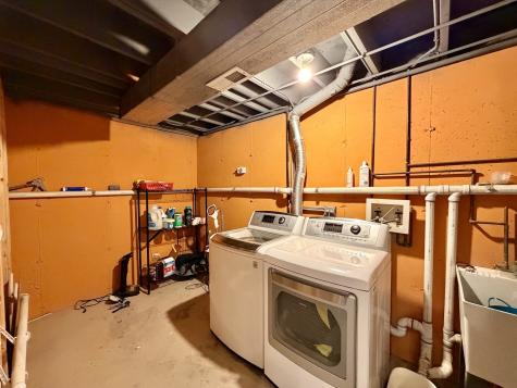 1535 Chatfield Court Roselle IL 60172