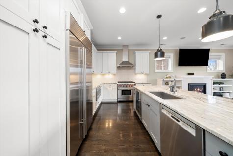 1042 West Altgeld Street Chicago IL 60614
