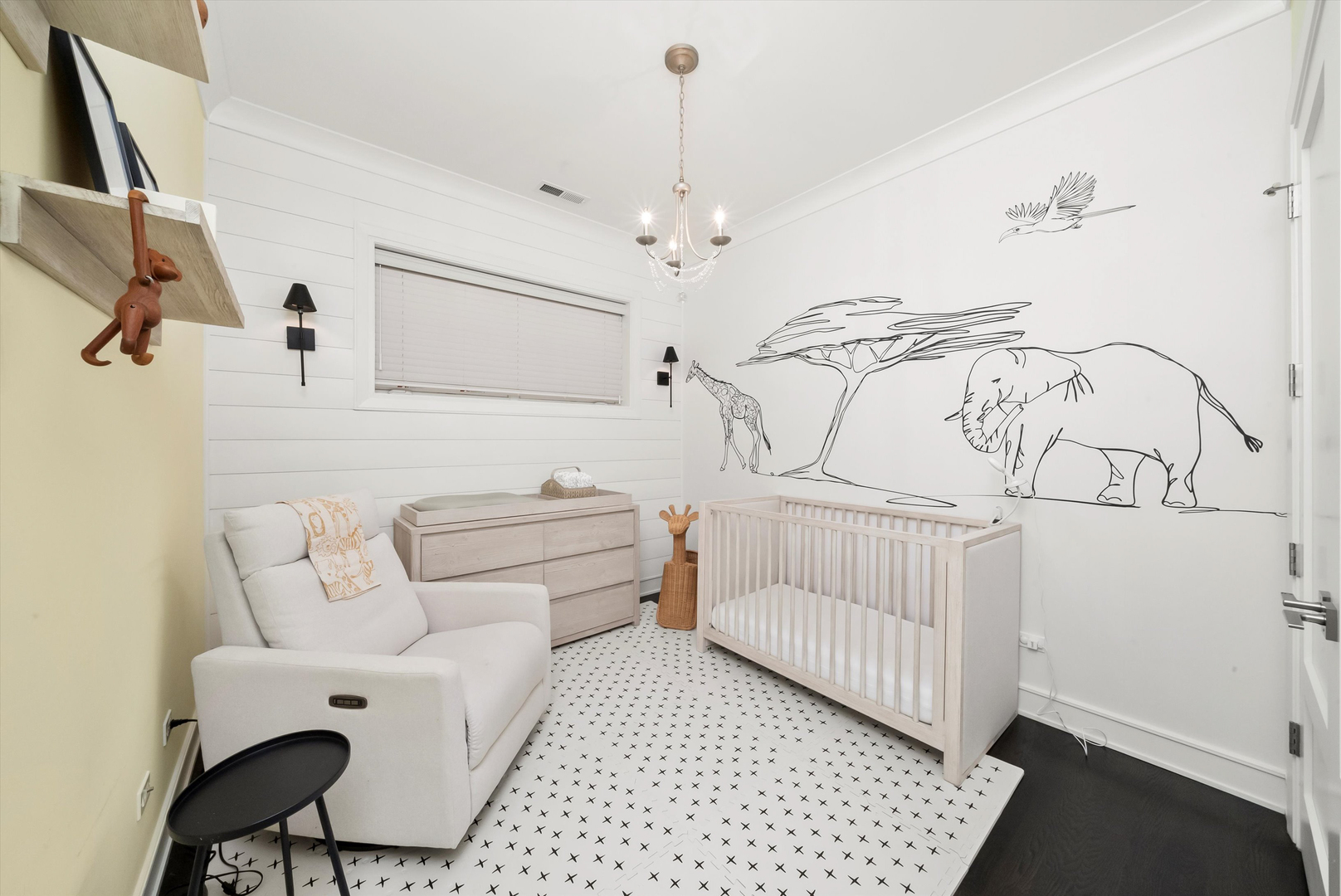 1042 West Altgeld Street Chicago IL 60614