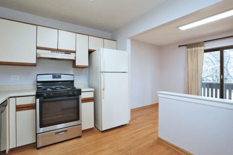 676 West Cross Creek Drive Roselle IL 60172