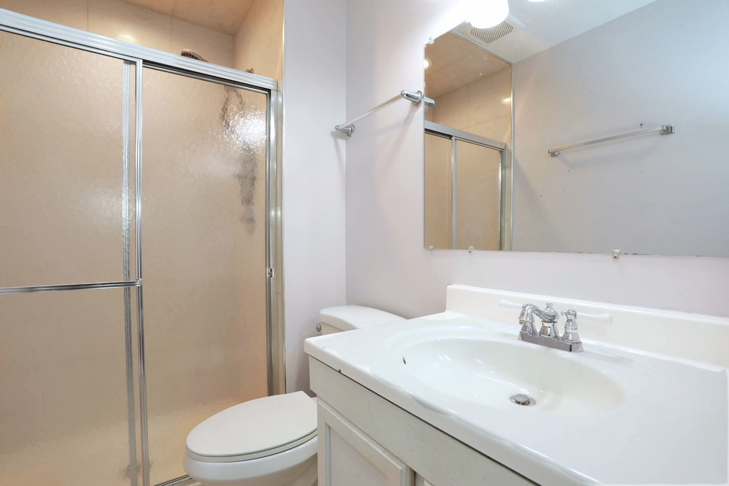 676 West Cross Creek Drive Roselle IL 60172