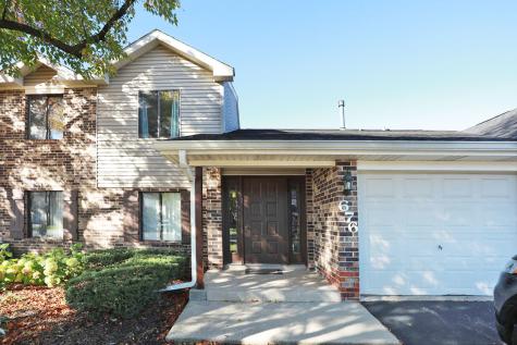 676 West Cross Creek Drive Roselle IL 60172