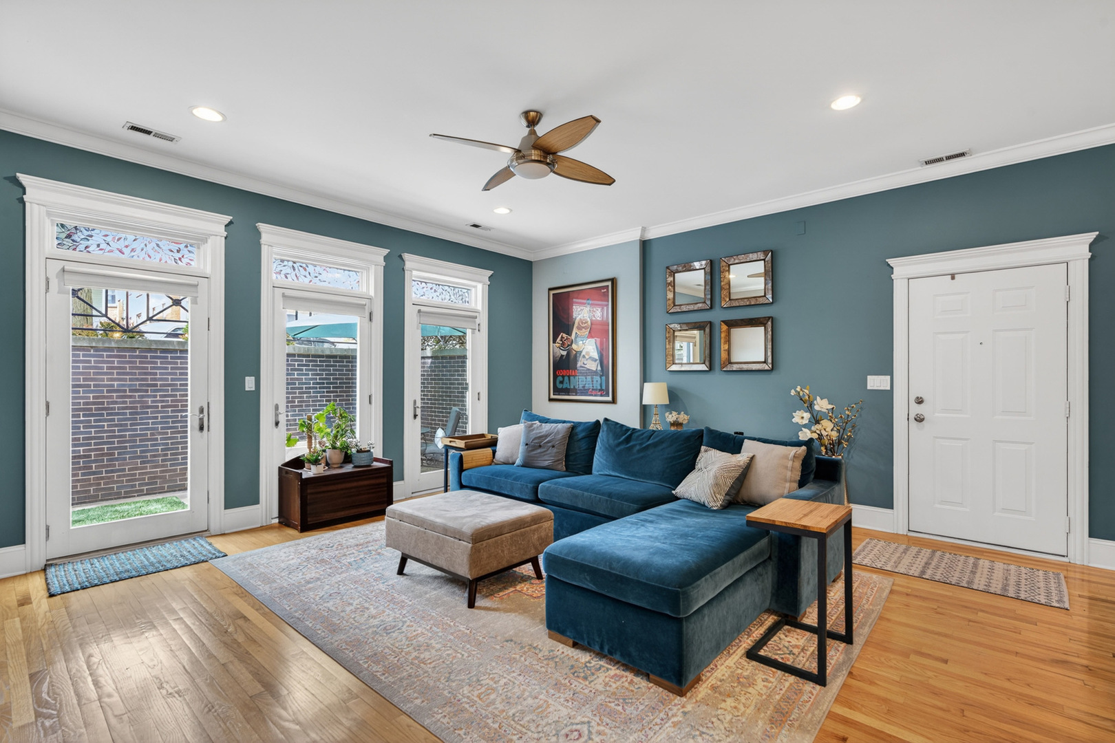 4341 North Mozart Street Chicago IL 60618