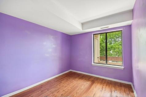 176 East Springbrook Drive Bloomingdale IL 60108