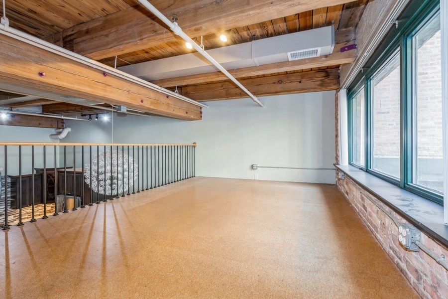 1727 South Indiana Avenue Chicago IL 60616