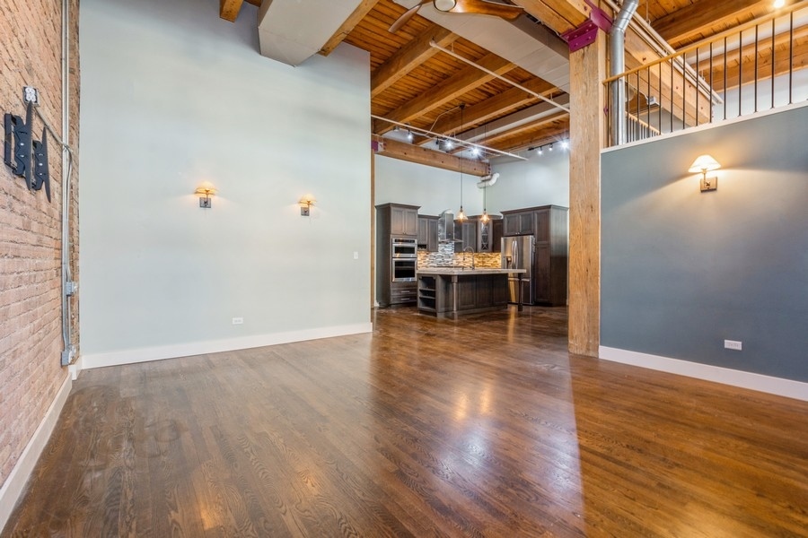 1727 South Indiana Avenue Chicago IL 60616