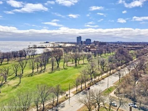 6730 South South Shore Drive Chicago IL 60649
