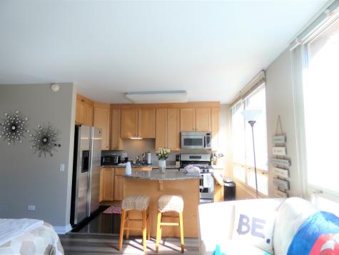 33 West Ontario Street Chicago IL 60654