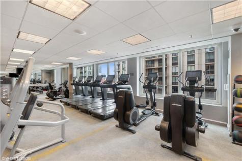 33 West Ontario Street Chicago IL 60654