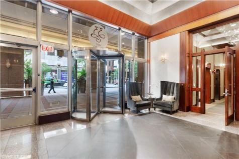 33 West Ontario Street Chicago IL 60654