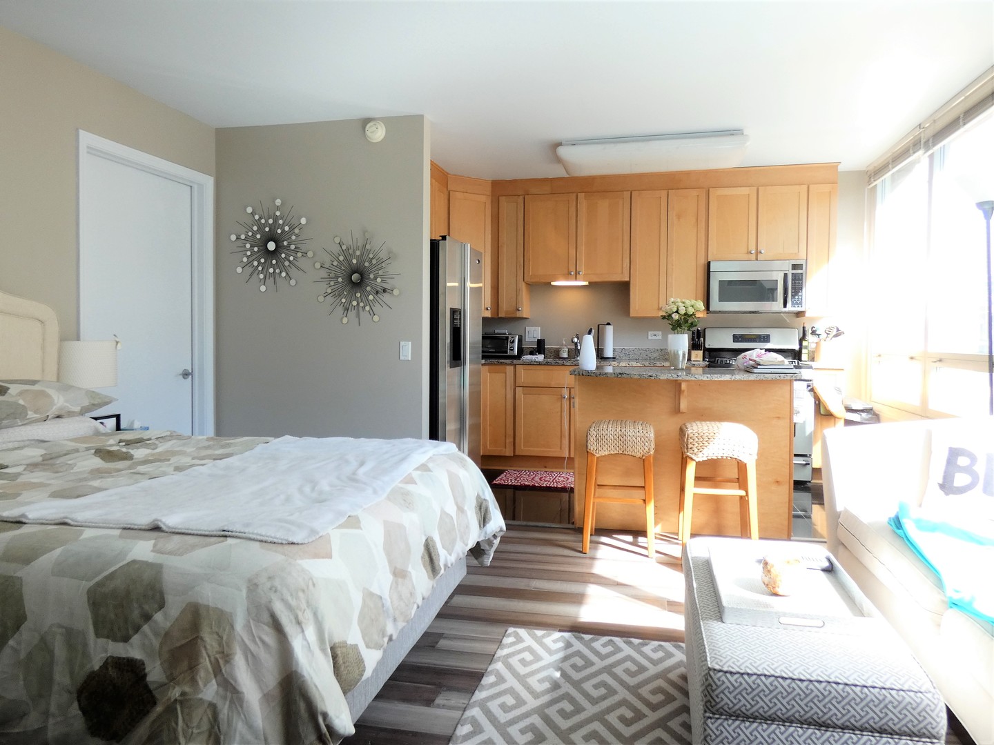 33 West Ontario Street Chicago IL 60654