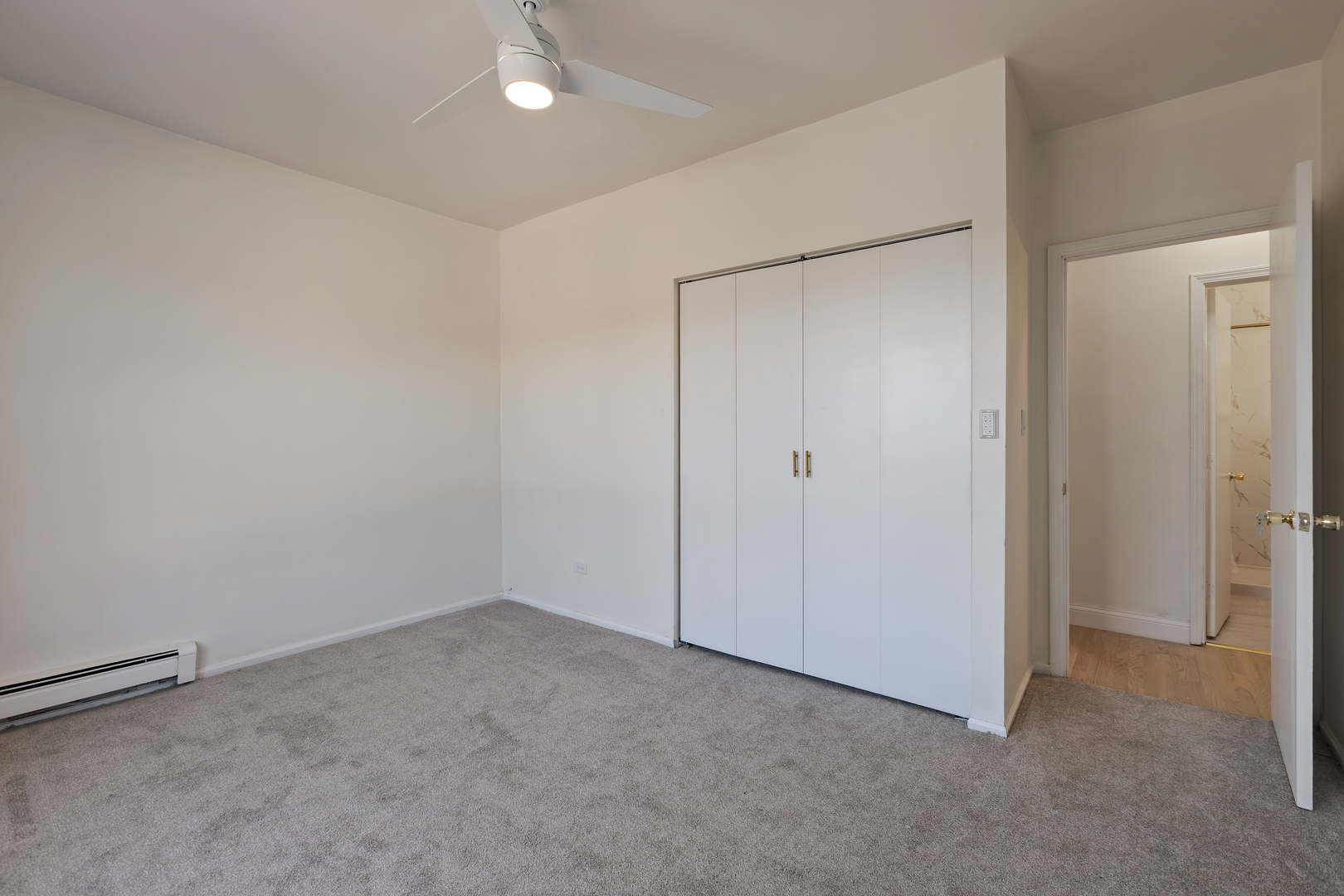 543 East 60th Street Chicago IL 60637