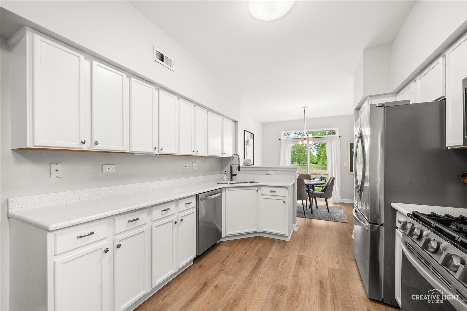 24019 West Pear Tree Circle Plainfield IL 60585