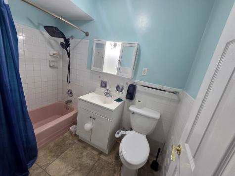 1105 Holiday Lane Des Plaines IL 60016