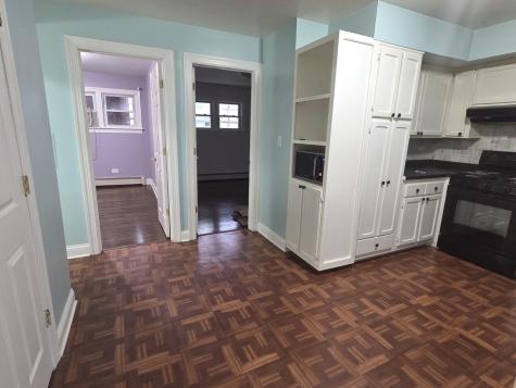1105 Holiday Lane Des Plaines IL 60016