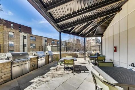 3930 North Pine Grove Avenue Chicago IL 60613