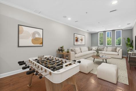 187 North Westshore Drive Chicago IL 60601