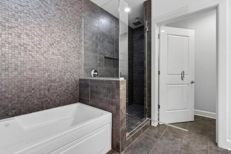 187 North Westshore Drive Chicago IL 60601