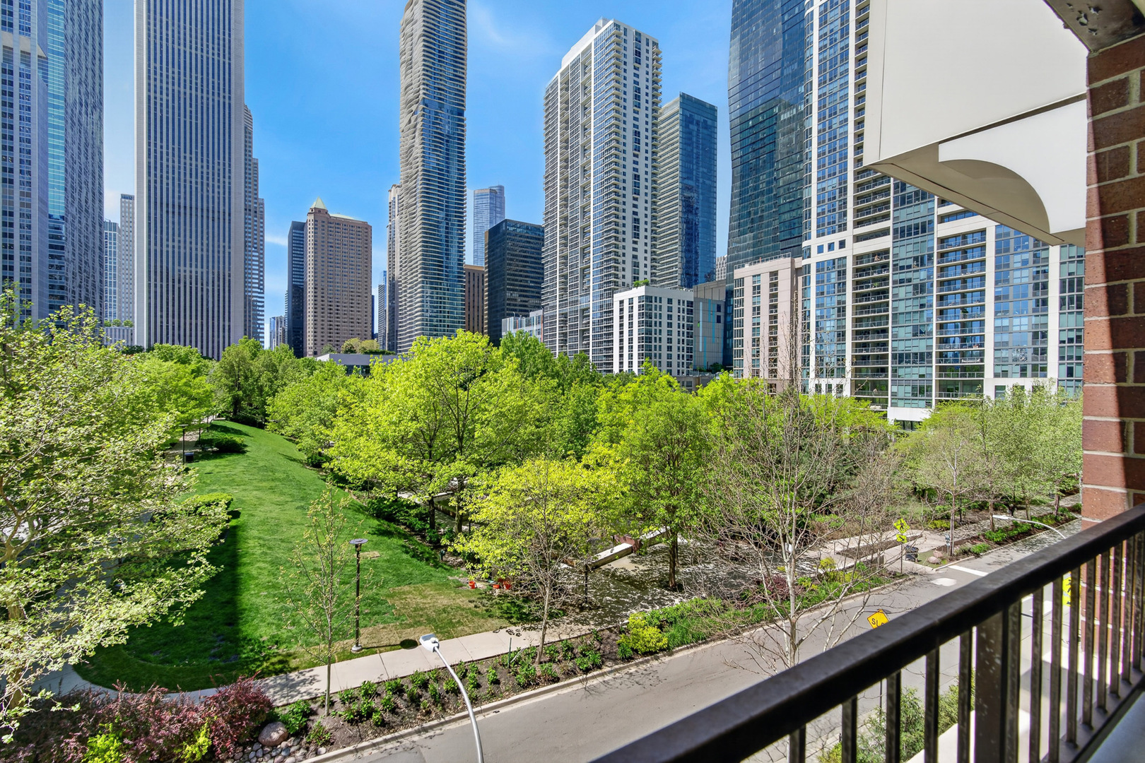 187 North Westshore Drive Chicago IL 60601