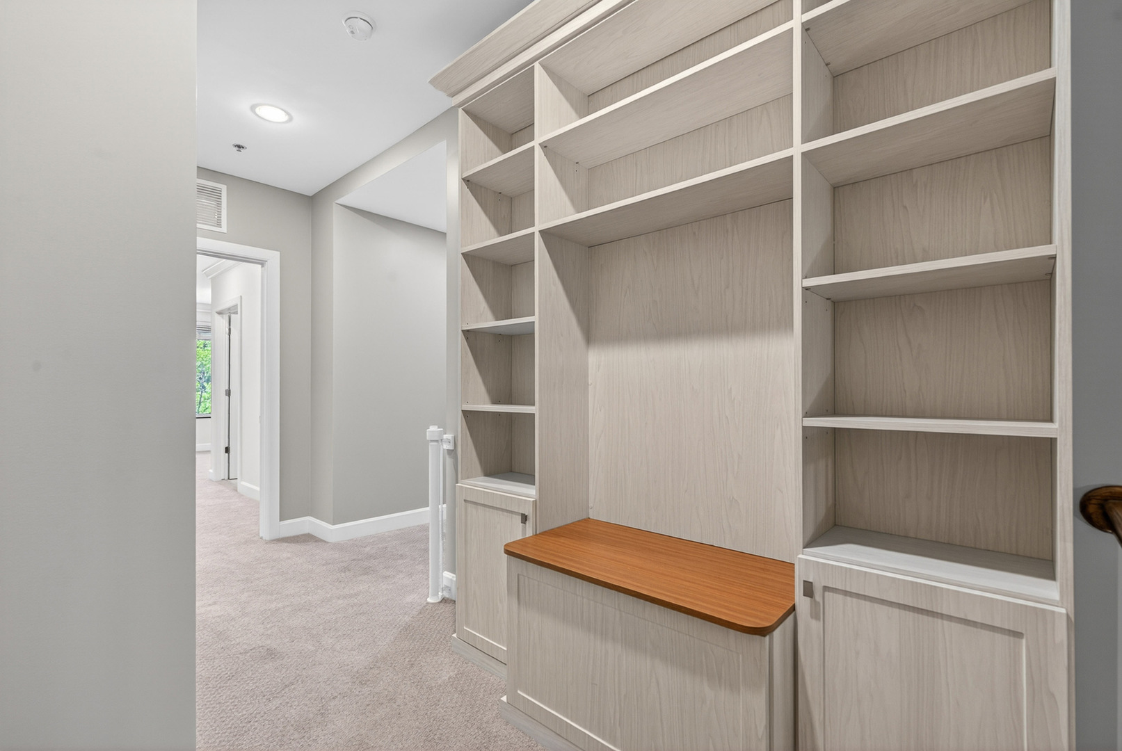 187 North Westshore Drive Chicago IL 60601