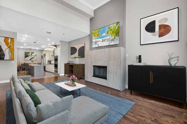 187 North Westshore Drive Chicago IL 60601