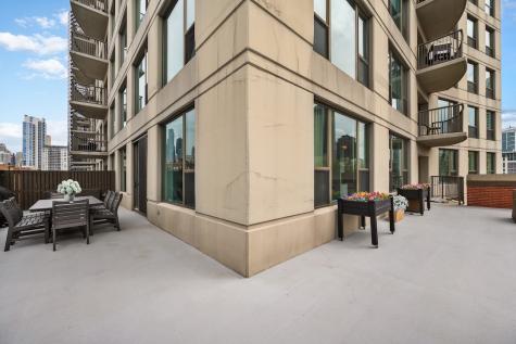 501 North Clinton Street Chicago IL 60654