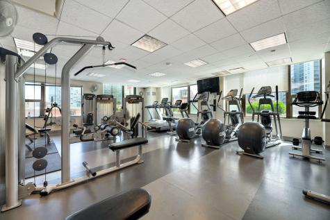 501 North Clinton Street Chicago IL 60654