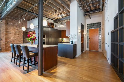 420 West Grand Avenue Chicago IL 60654