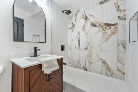 914 North Austin Boulevard Oak Park IL 60302