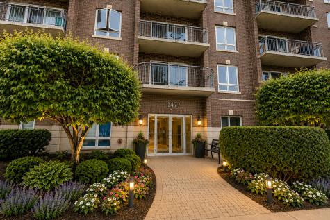 1477 East Thacker Street Des Plaines IL 60016