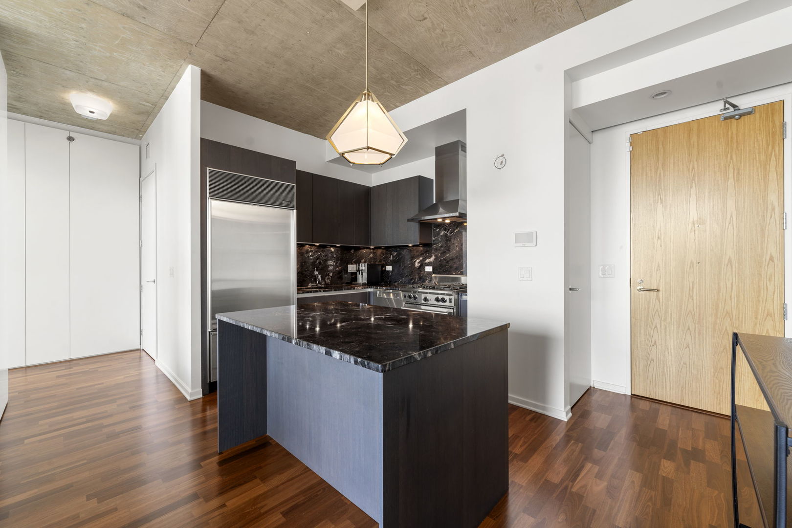 600 North Fairbanks Court Chicago IL 60611