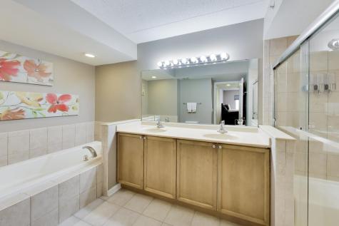 655 Perrie Drive Elk Grove Village IL 60007