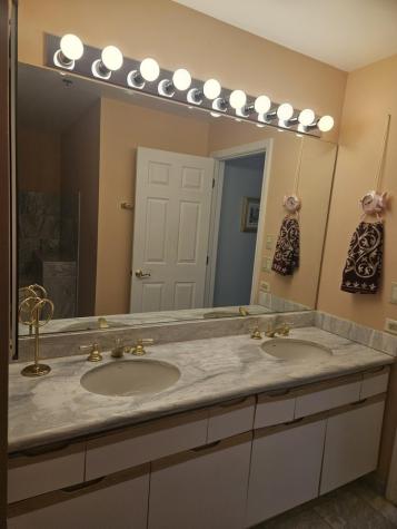 451 Town Place Circle Buffalo Grove IL 60089
