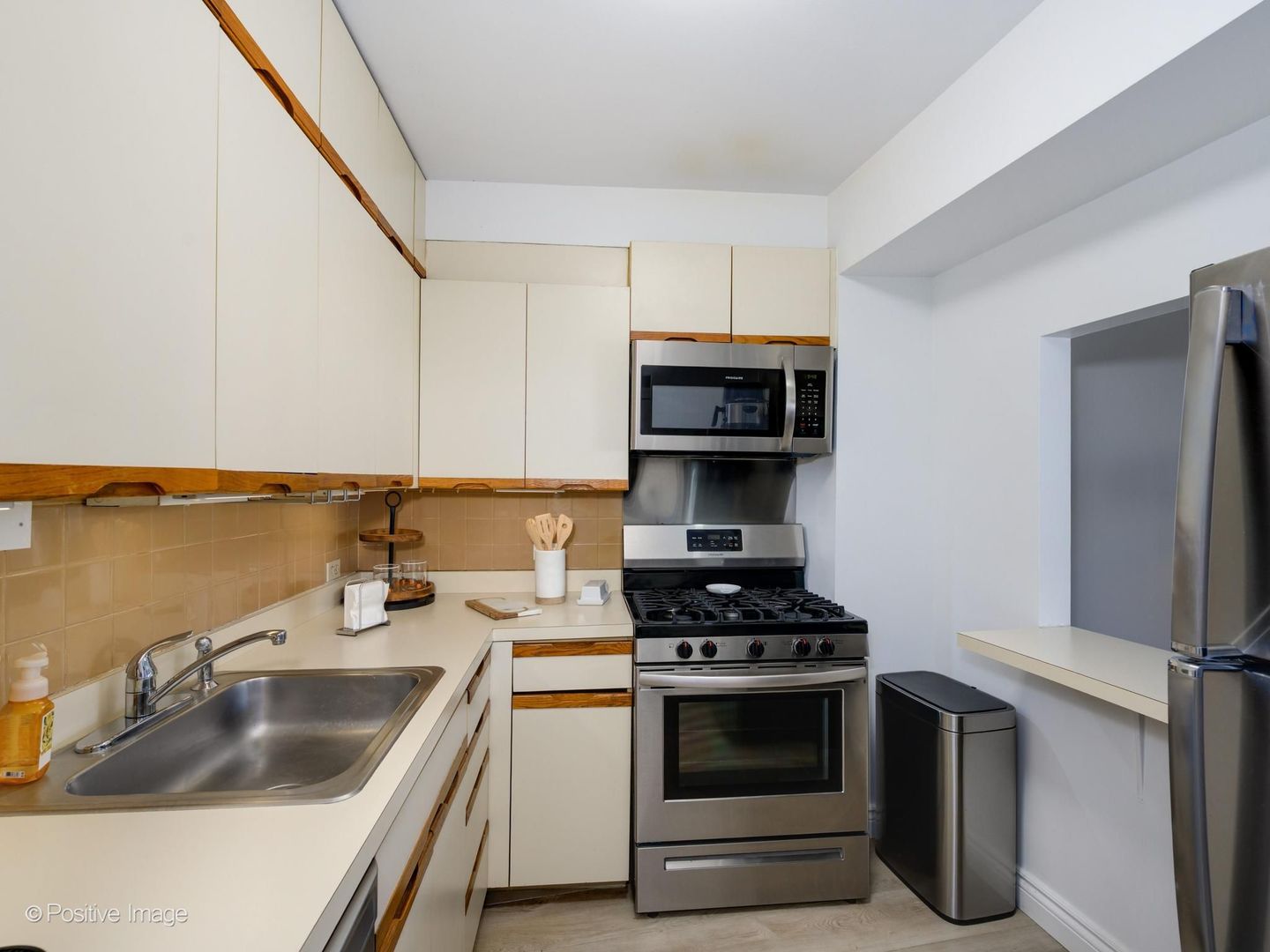 1150 North Lake Shore Drive Chicago IL 60611