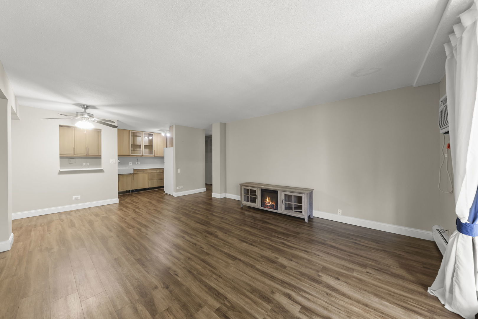 2222 South Stewart Avenue Lombard IL 60148