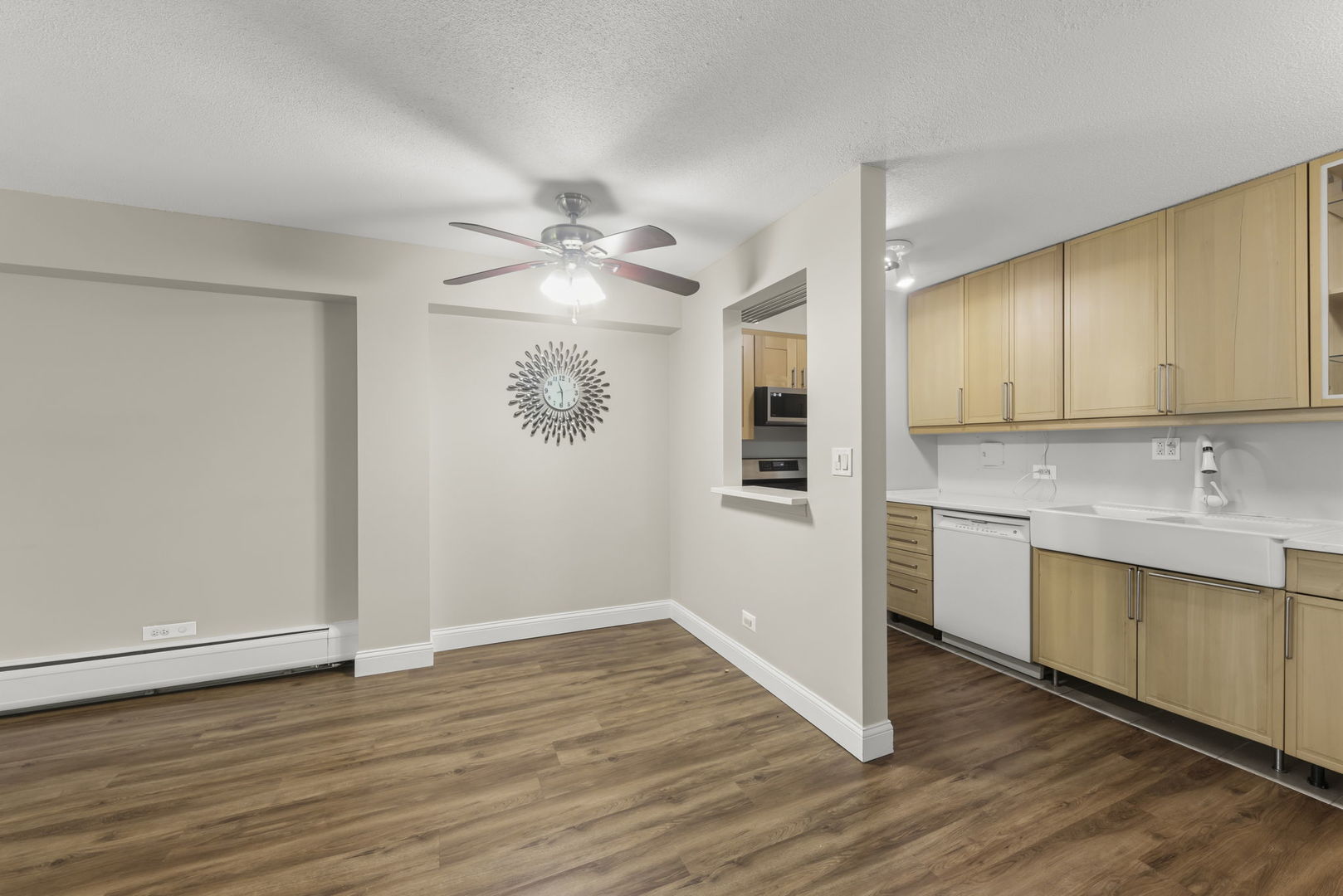 2222 South Stewart Avenue Lombard IL 60148