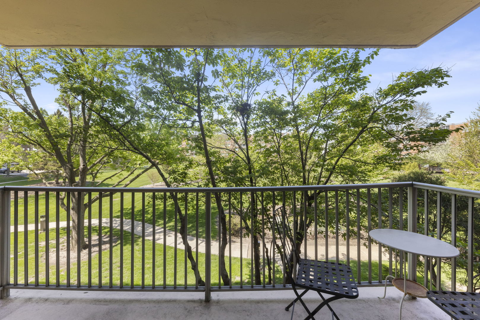 2222 South Stewart Avenue Lombard IL 60148