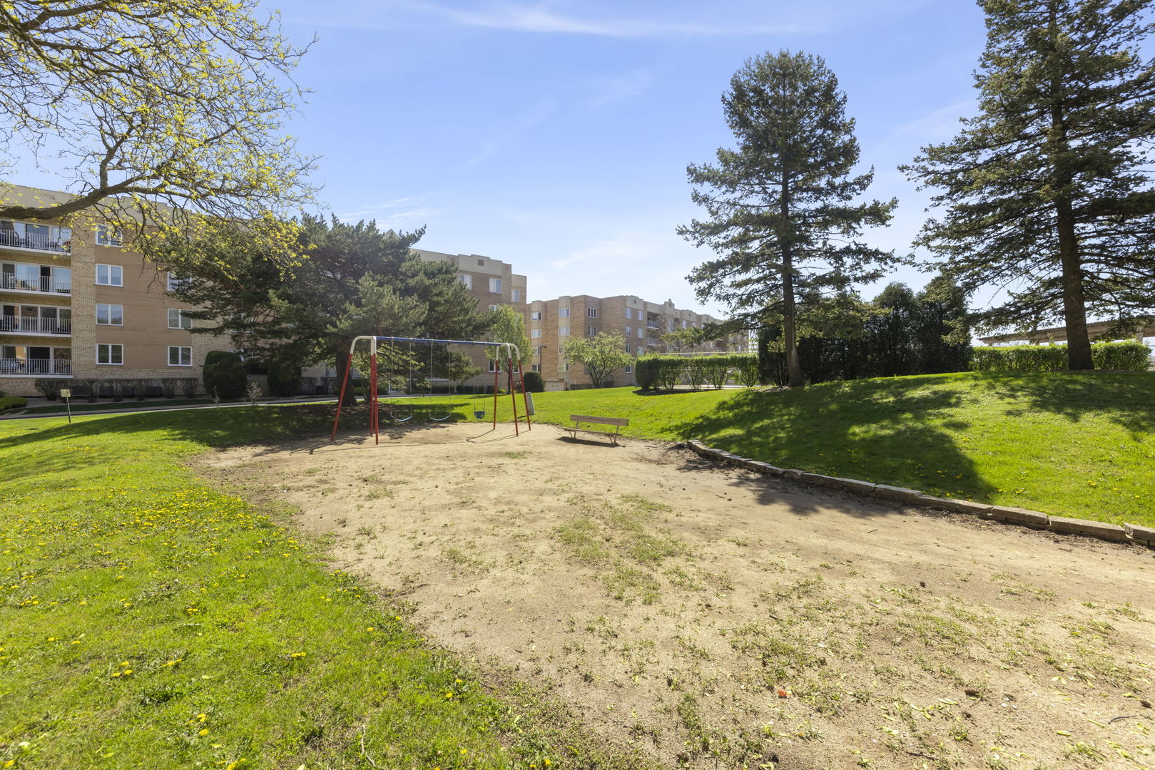 2222 South Stewart Avenue Lombard IL 60148