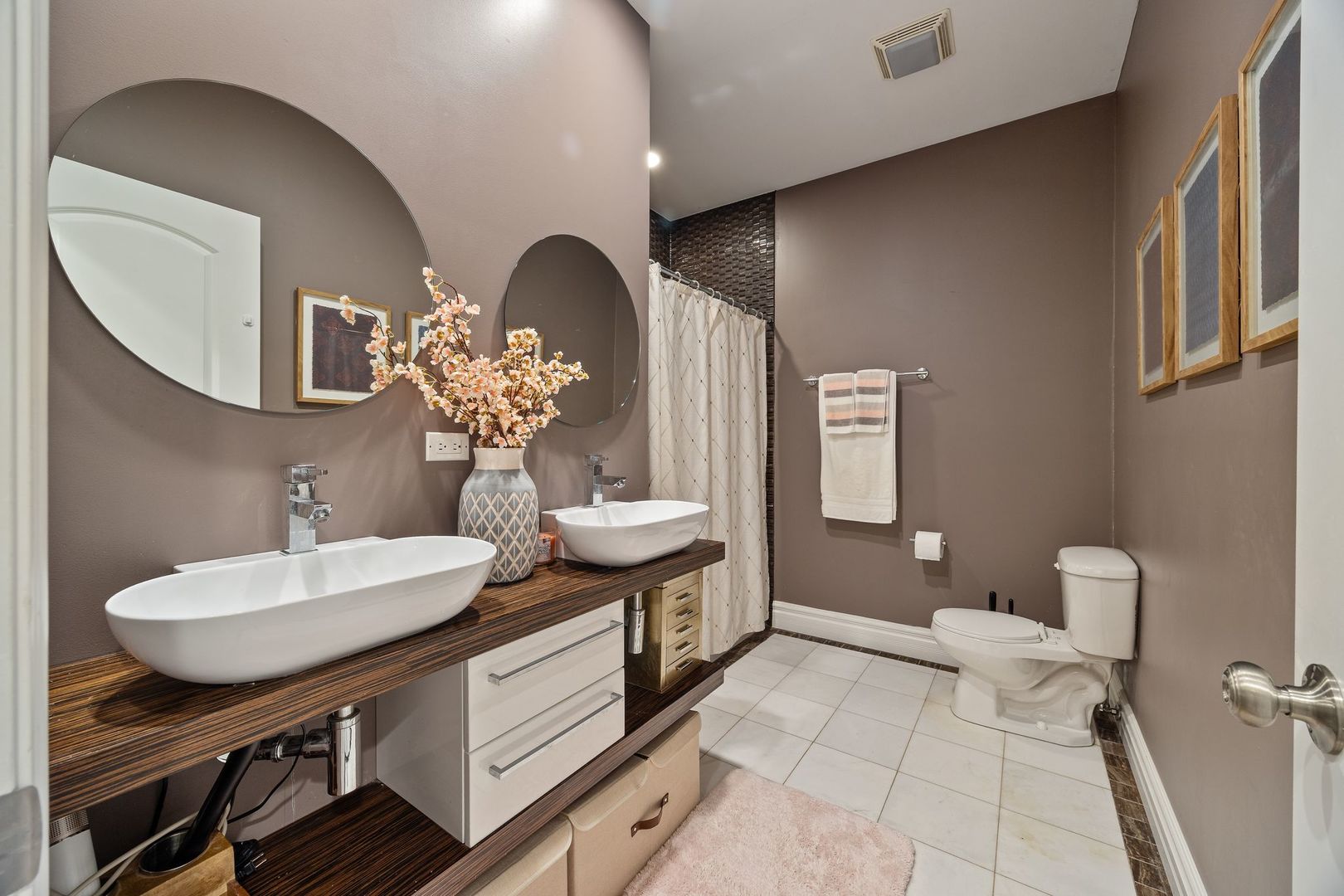 3435 West Belmont Avenue Chicago IL 60618