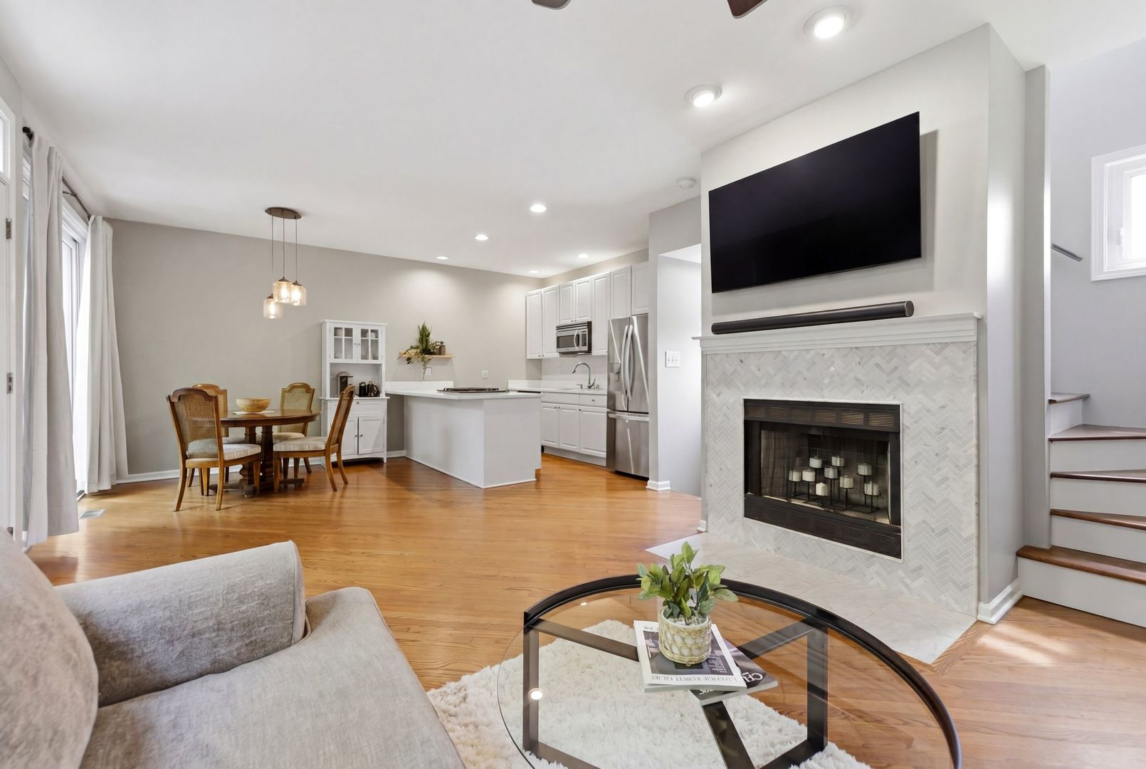 1840 West Diversey Parkway Chicago IL 60614