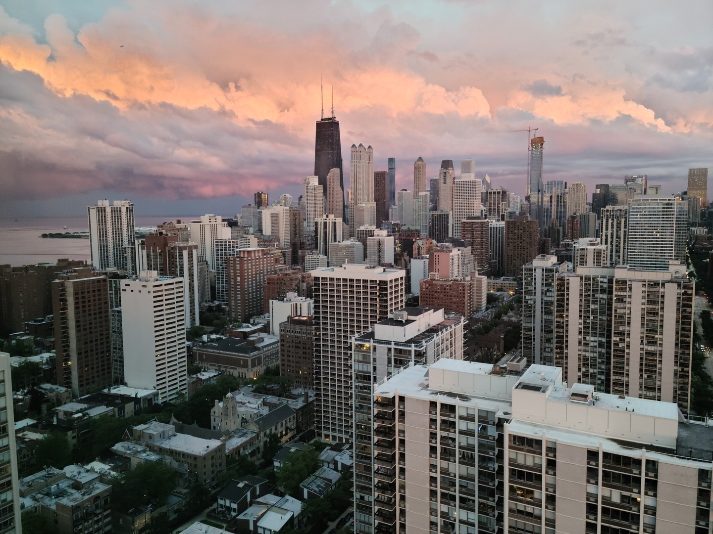 1560 North Sandburg Terrace Chicago IL 60610