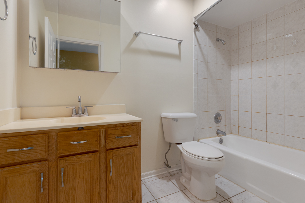 235 North Mill Road Addison IL 60101