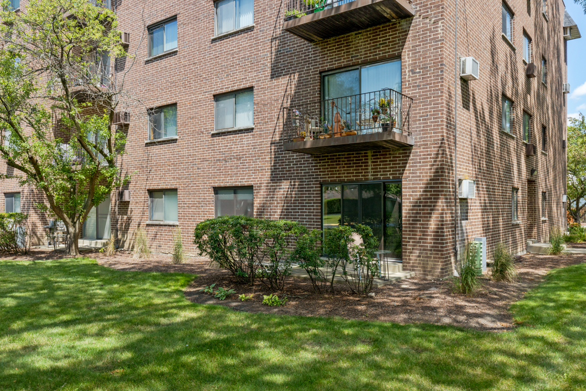 235 North Mill Road Addison IL 60101