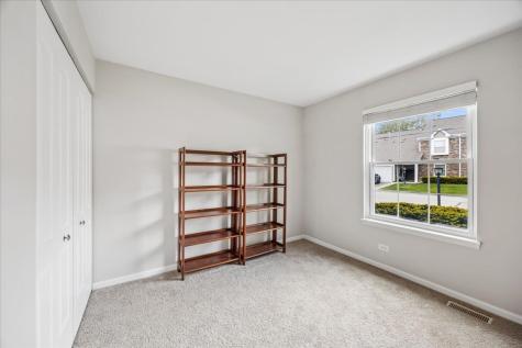349 Newgate Court Schaumburg IL 60193